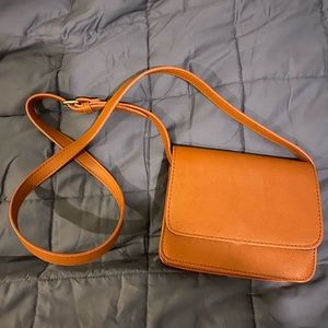 Brown leather cross bag